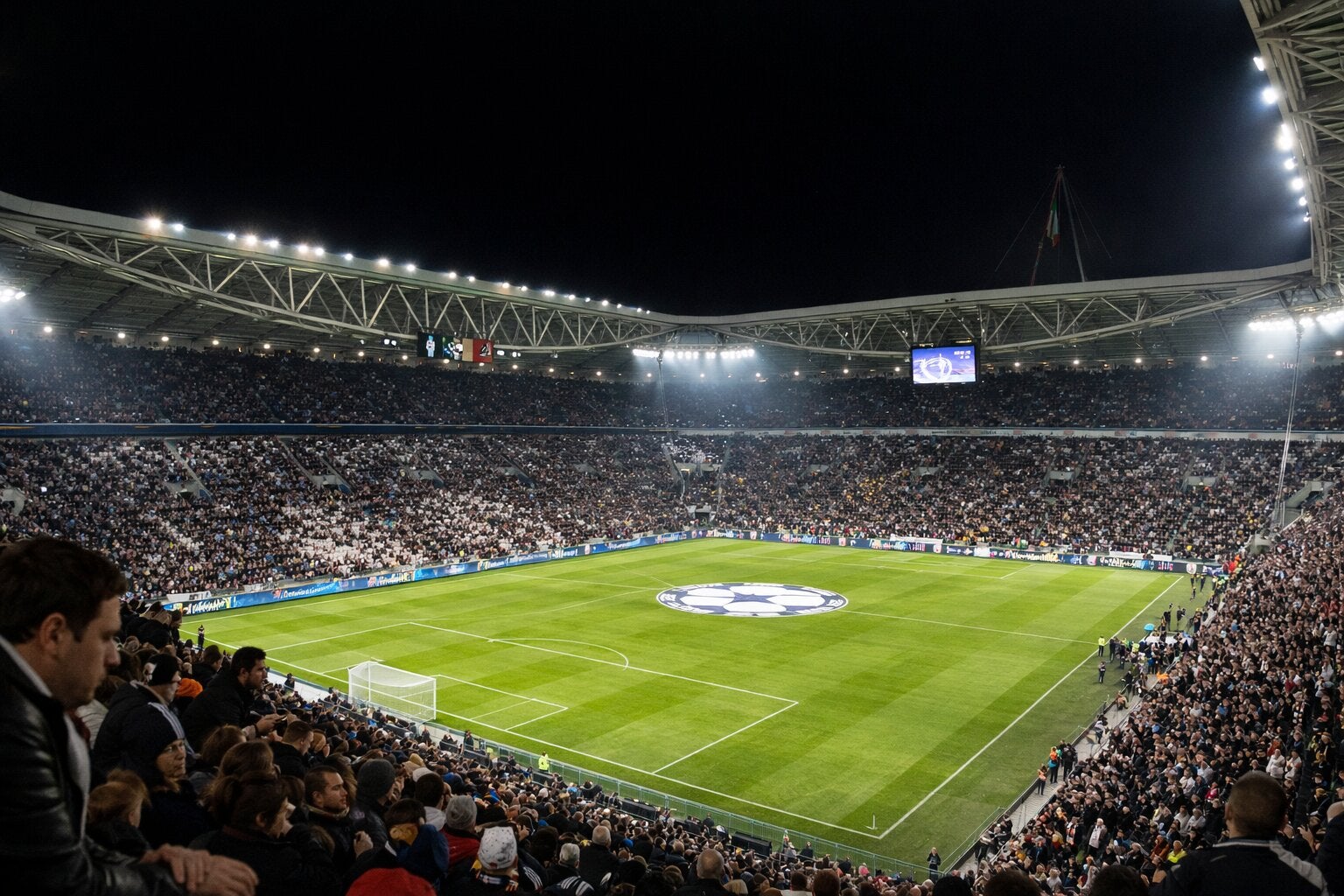 Photo courtesy of forzaq8 (Flickr), CC by 2.0